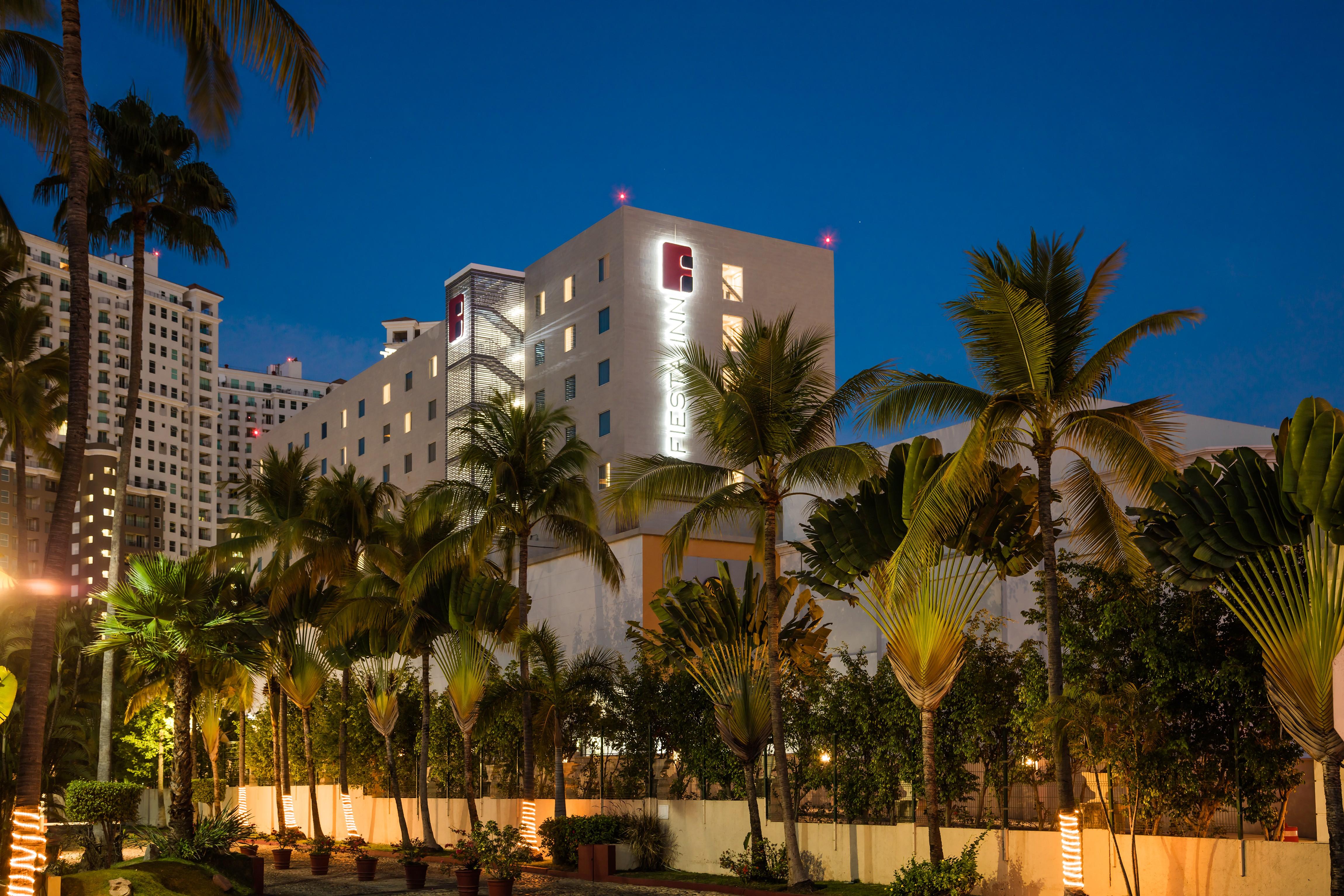 Fiesta Inn Puerto Vallarta Isla Exterior foto